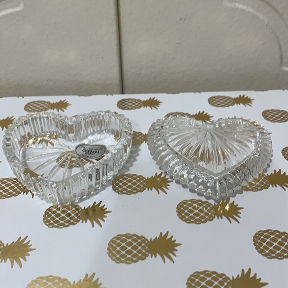 CRYSTAL HEART BOX - Picture 3 of 5